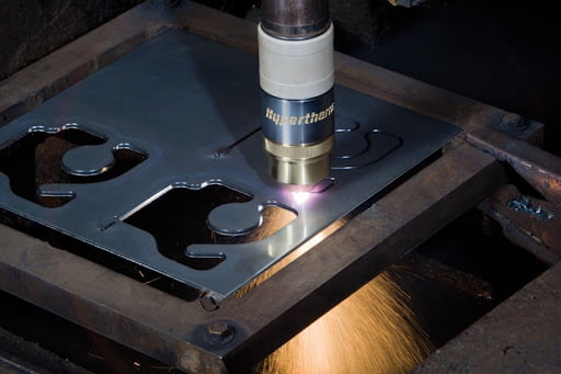  Máy Plasma CNC lớn nên có khả năng cắt được các kim loại đồng thau có độ dày lên đến 40 mm